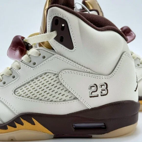 Jordan 5 Retro Golden Ticket